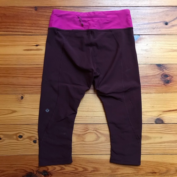 Lululemon Maroon Pink Capris Leggings, EUC, 6 - Picture 8 of 12
